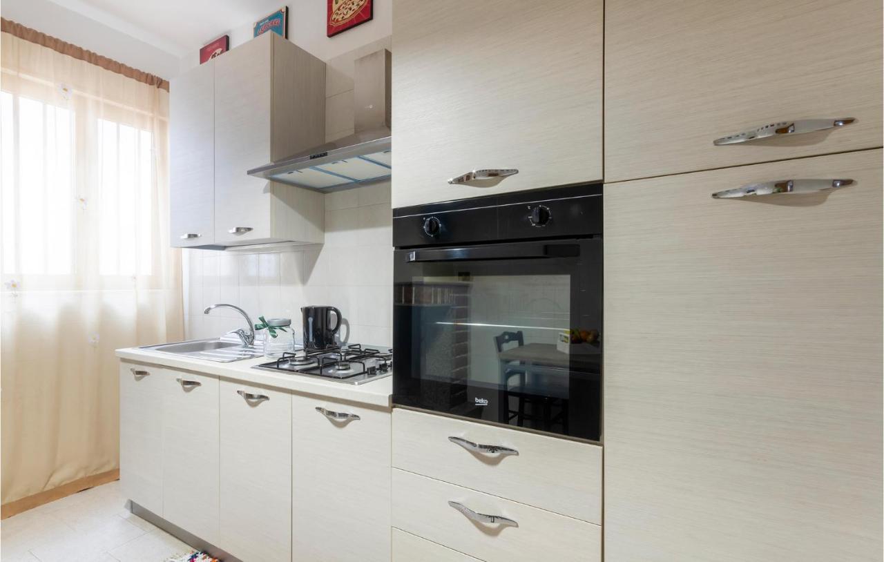 Lovely Apartment In Carovigno With Kitchen Ngoại thất bức ảnh