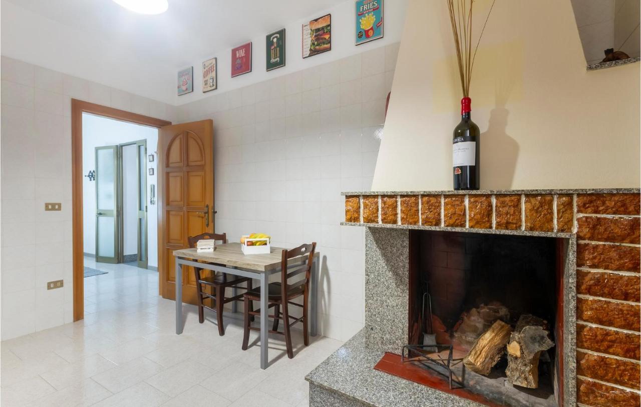 Lovely Apartment In Carovigno With Kitchen Ngoại thất bức ảnh