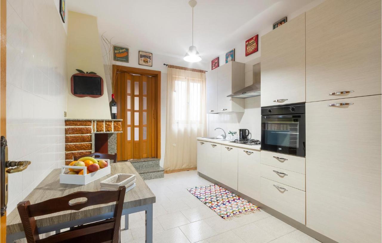 Lovely Apartment In Carovigno With Kitchen Ngoại thất bức ảnh